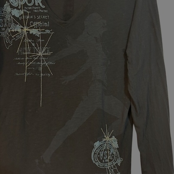 Victoria Secret VSX Sport Long Sleeve with Embroidery Sz L Athleisure Athletic - Picture 4 of 6